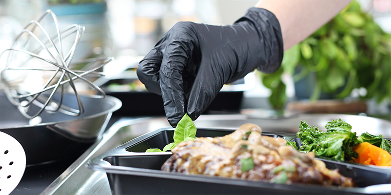 A food order containing hot and cold items